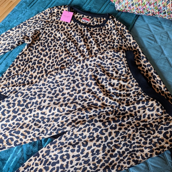 Kate Spade Jammies. Size M. NWT. - Picture 1 of 12